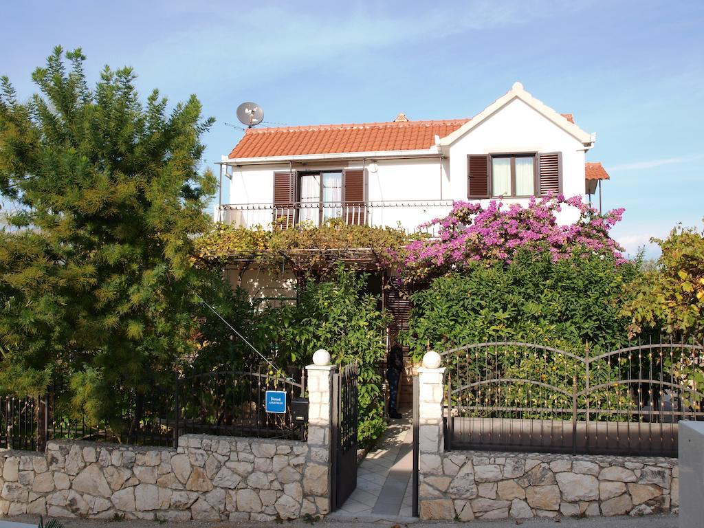 Apartment Zvonar Donji Okrug  Luaran gambar